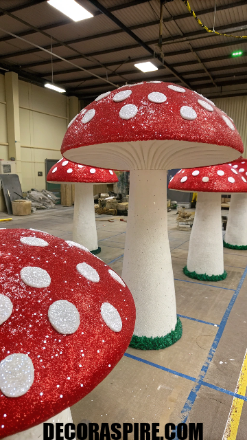 DIY Alice in Wonderland Decorations